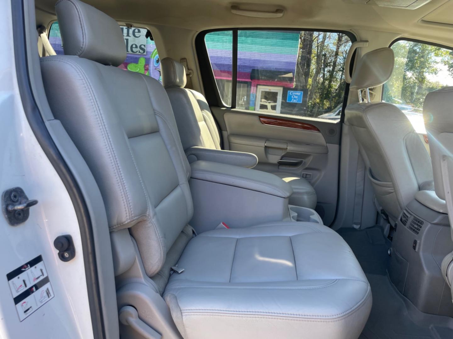 2008 WHITE INFINITI QX56 BASE (5N3AA08D18N) with an 5.6L engine, Automatic transmission, located at 5103 Dorchester Rd., Charleston, SC, 29418-5607, (843) 767-1122, 36.245171, -115.228050 - Photo#12